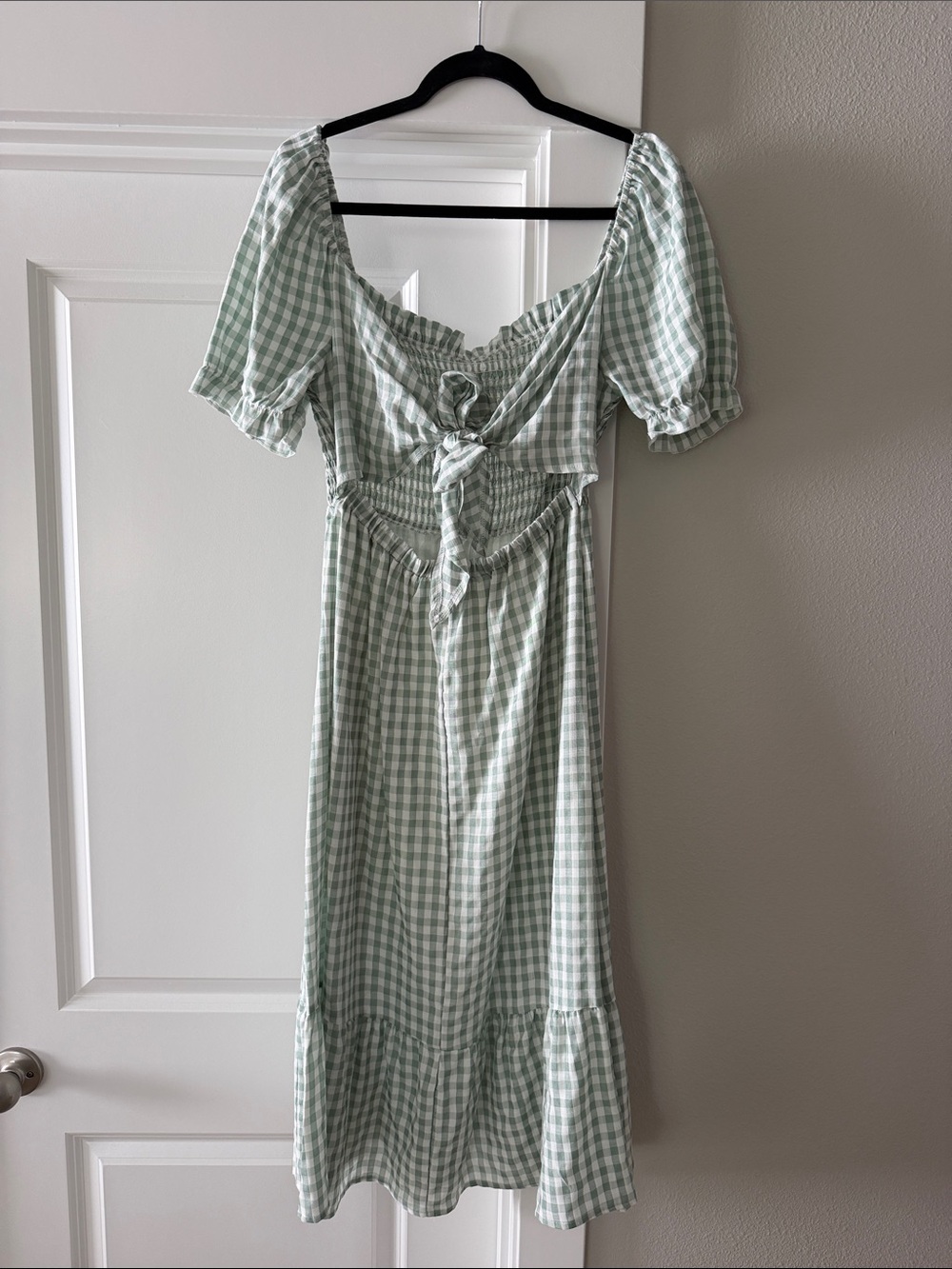 Gingham Puff Sleeve Midi Dress in Sage Green - Picture 2 of 2